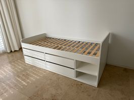 Ikea Släkt Bettgestell mit Lattenrost und Schubladen