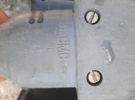 Div I25 Steckdosen 