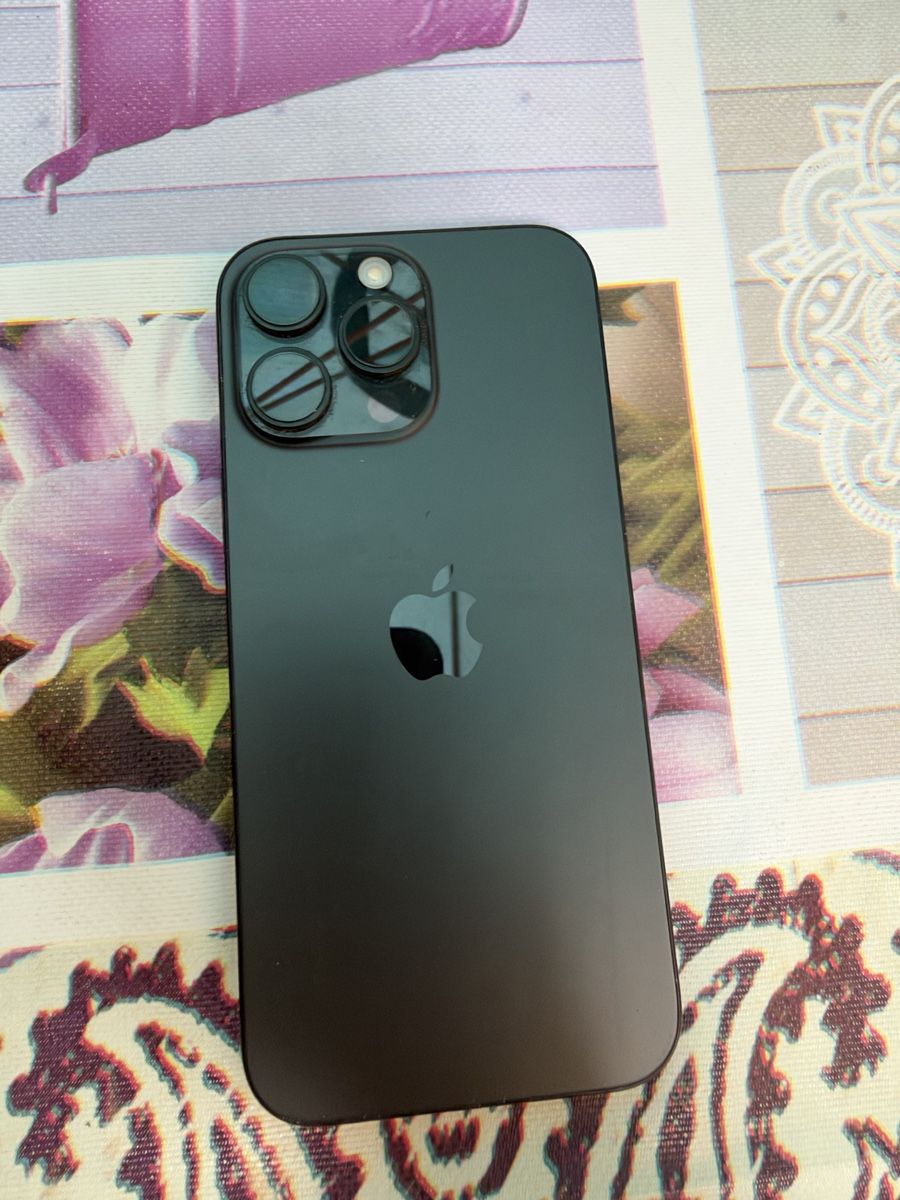 Apple Telefoni cellulari / Smartphones: Iphone 16 pro Max 256 GB Titanschwarz – Usato da Olten venduto da jdr_d9zs 2