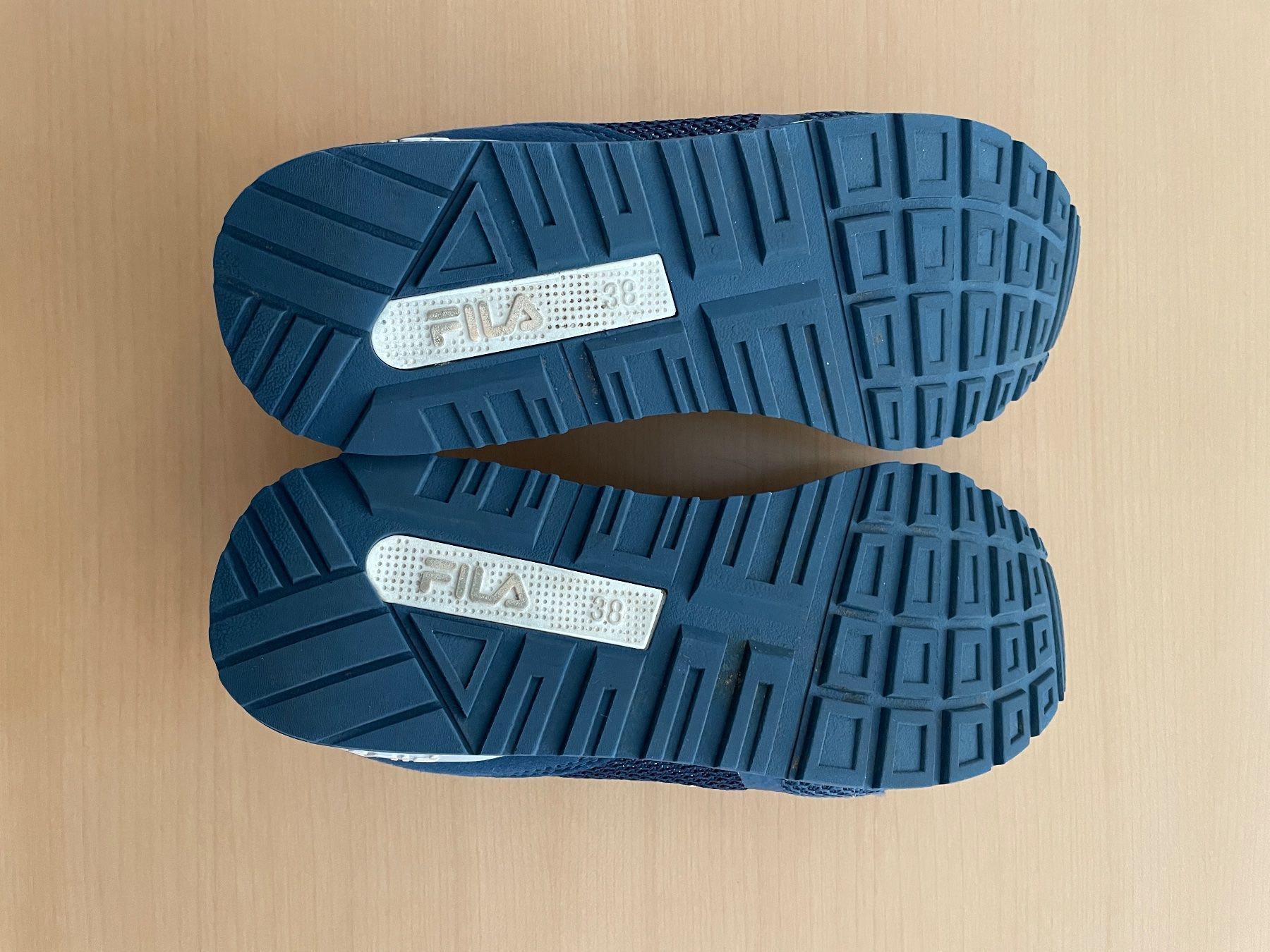 Fila Scarpe da donna: Sneakers Damen – Nuovo (secondo la descrizione) da Forch venduto da CorinneB-K 3