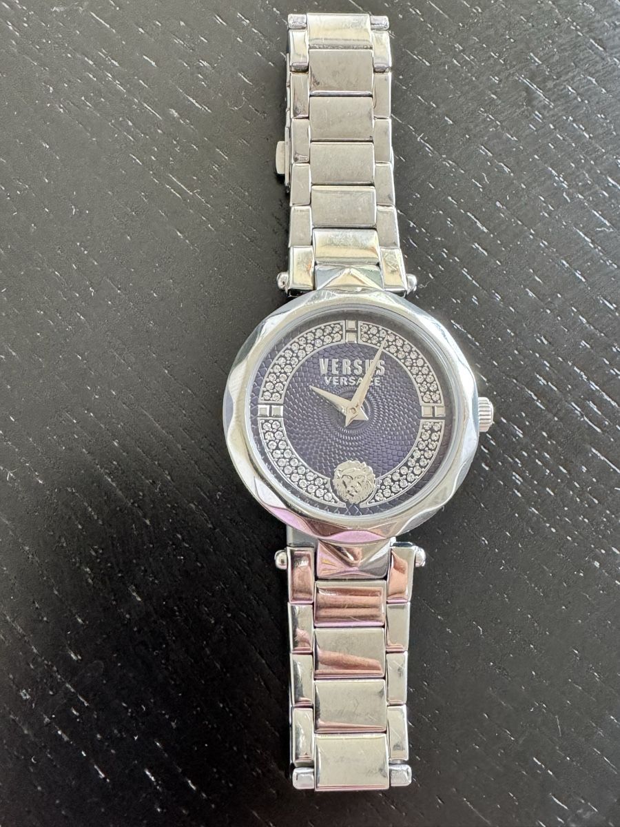 Versace Uhren: Versus Versace Damenarmbanduhr – Gebraucht aus Worblaufen von mar_tfk8