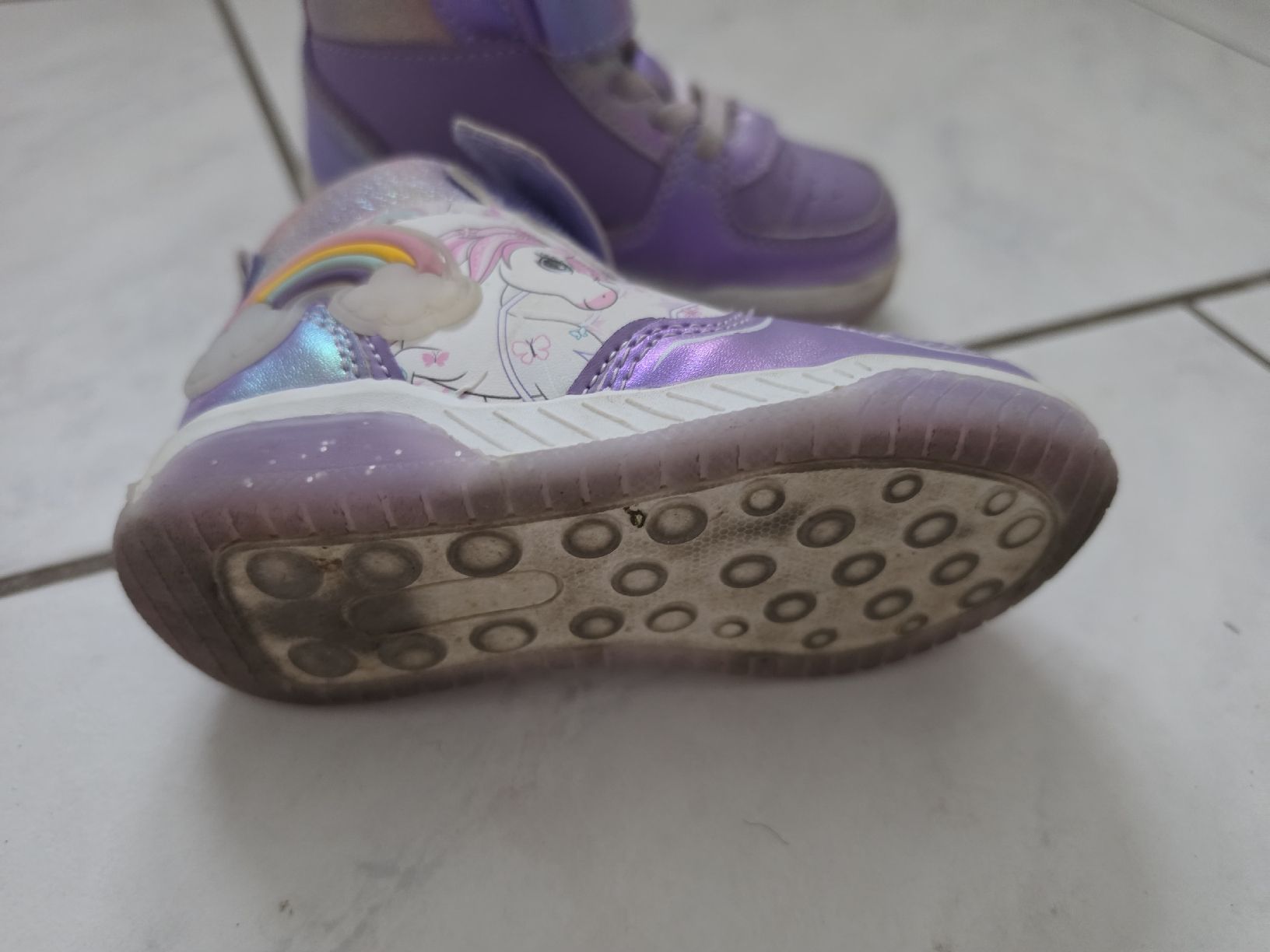 Scarpe per ragazze: Mädchen Sneaker 24 – Usato da Kefikon TG venduto da Livline 2