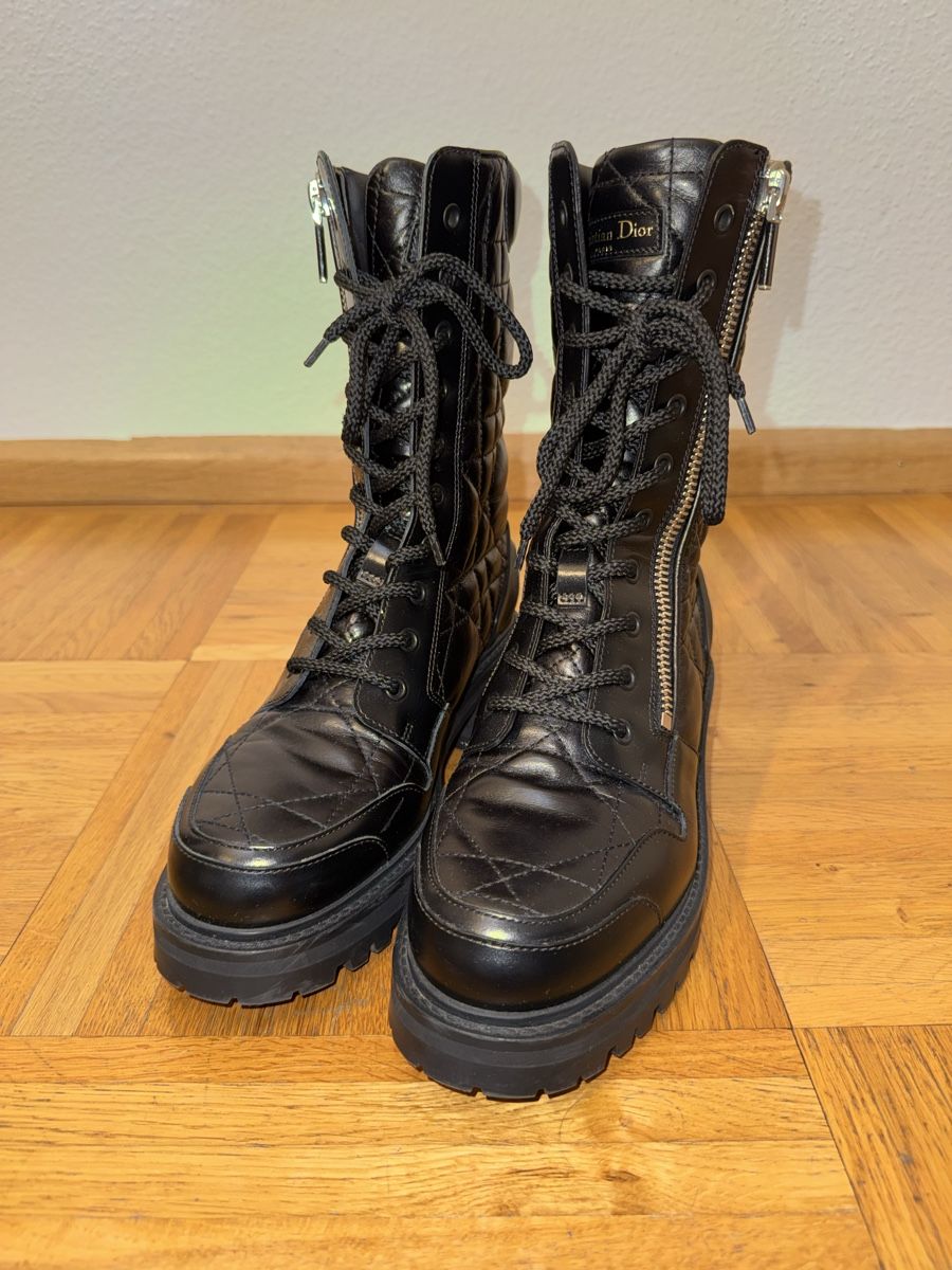 Dior Scarpe da donna: Christian Dior Boots – D-Unit – Usato da Basel venduto da Mxnai 2
