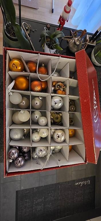 Tutte le decorazioni: Weihnachtskugeln inkl. Boxen – Usato da Volketswil venduto da JaMiLeAn 3
