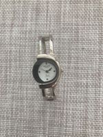 QMAX Quartz Uhr