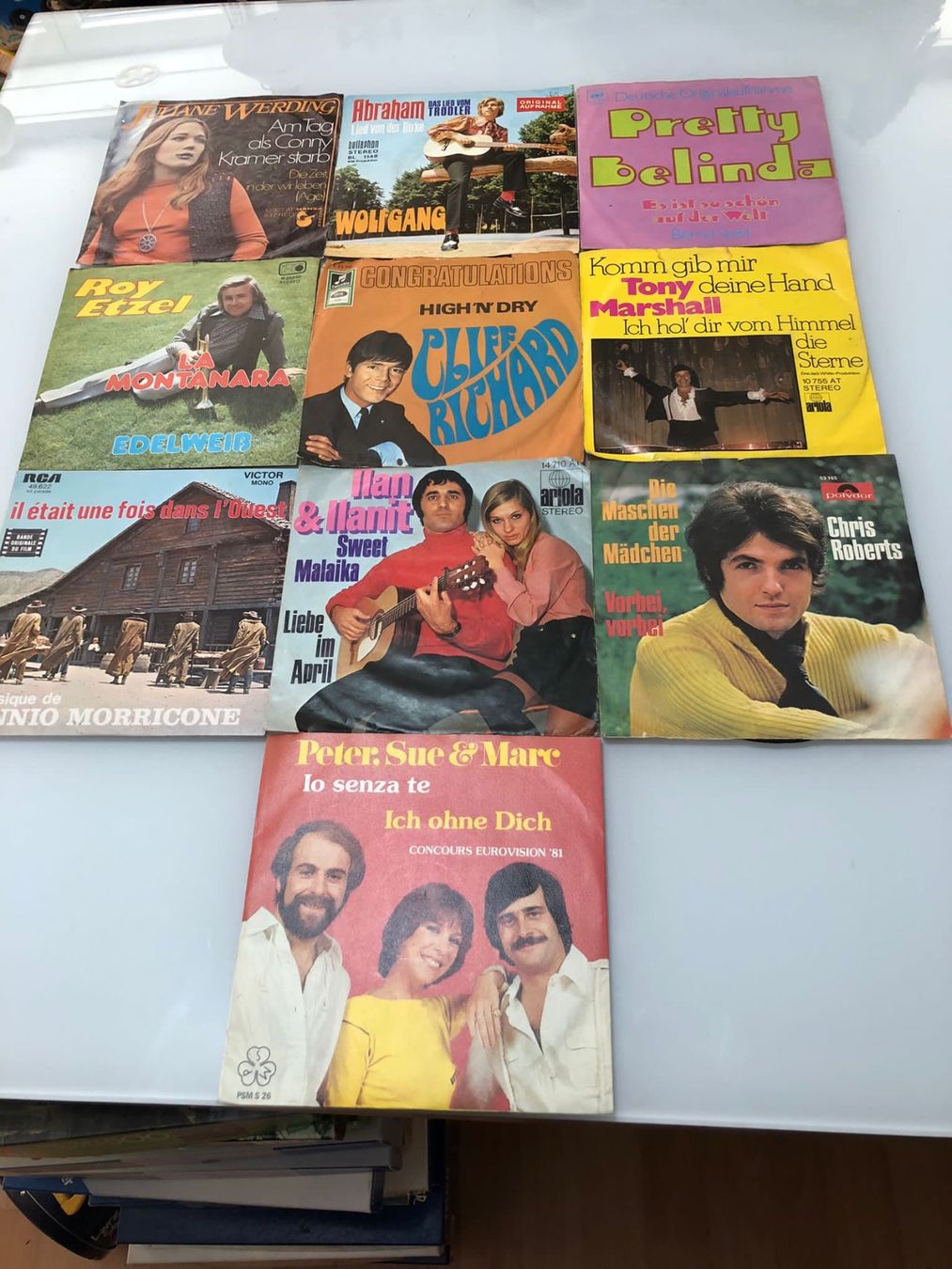 Dischi in vinile: 10 Nostalgie Klassiker Singles – Usato da Röschenz venduto da Tashroal