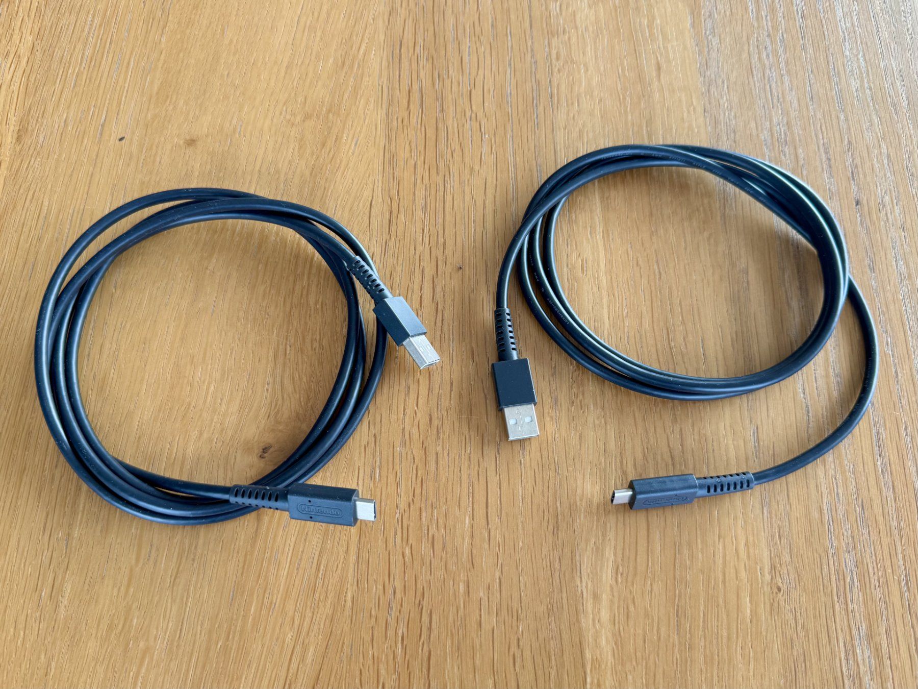 Nintendo Manettes: 2 Nintendo Switch Pro Controller + boîtes – D'occasion à Yverdon-les-Bains par big_eddy 5