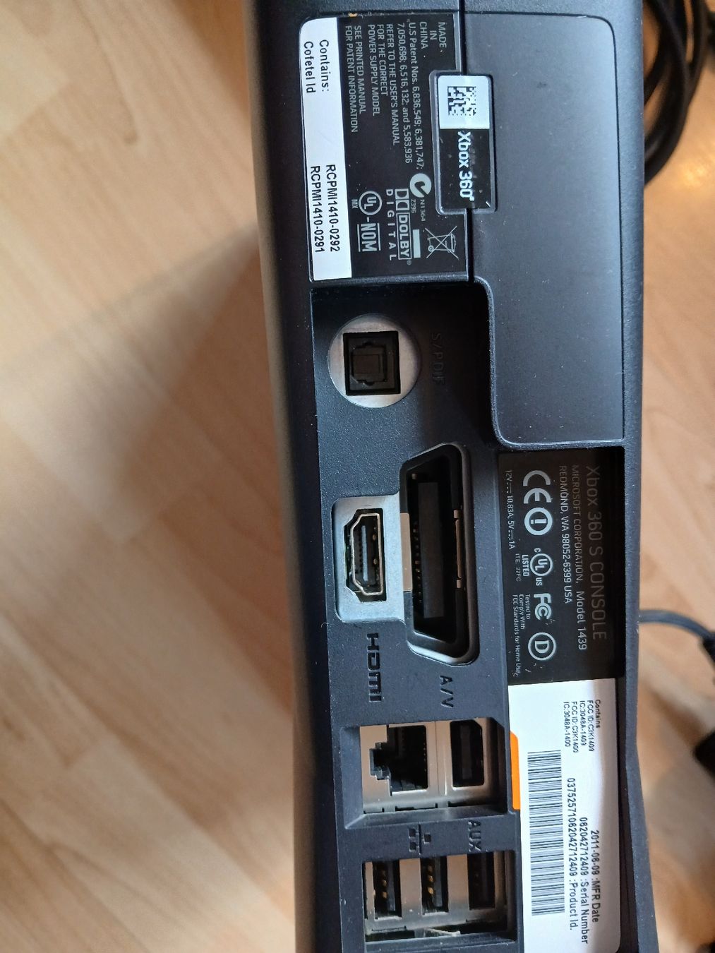 Microsoft Console: Microsoft Xbox 360 S Konsole schwarz inkl. Kinect Sensor – Usato da Derendingen venduto da Gaston.J 4