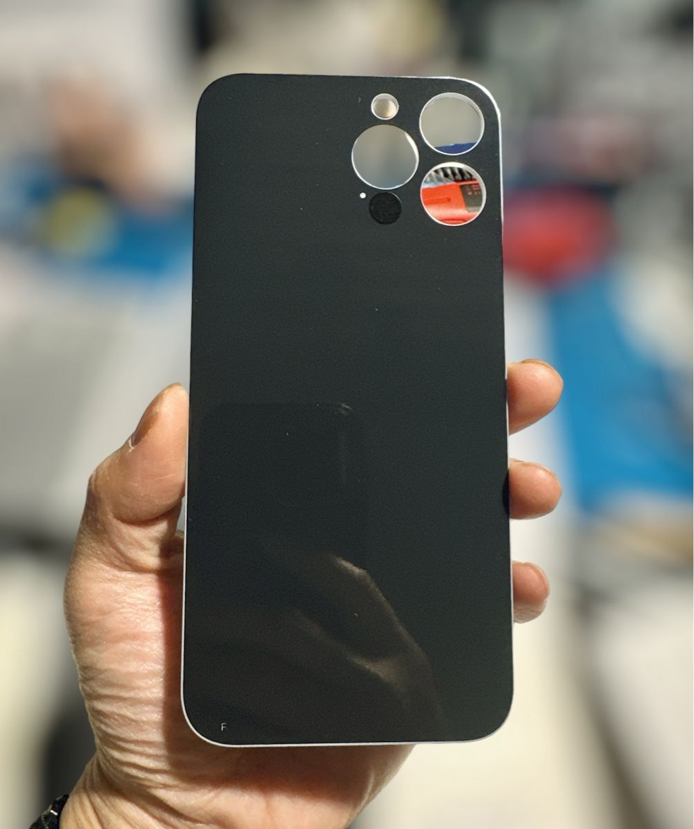 Apple Telefoni cellulari / Smartphones: VITRE ARRIÈRE IPHONE 13 Pro (AVEC LOGO) – Nuovo e nell'imballaggio originale da Morges venduto da DA-repa 1