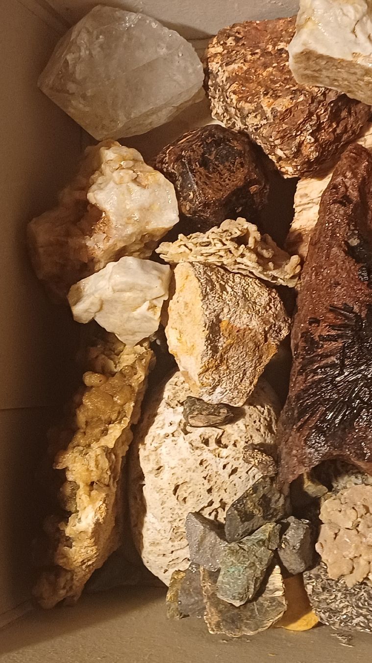 Minéraux & Lithothérapie: Grosser Posten Natursteine  – D'occasion à Flawil par Pinkmalibu 8