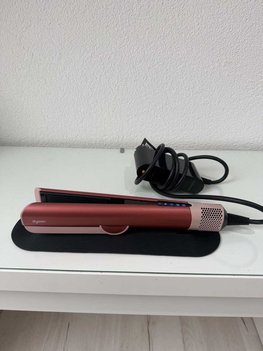 Dyson Asciugacapelli: Dyson Airstrait – Nuovo (secondo la descrizione) da Dietikon venduto da eli_cy5t