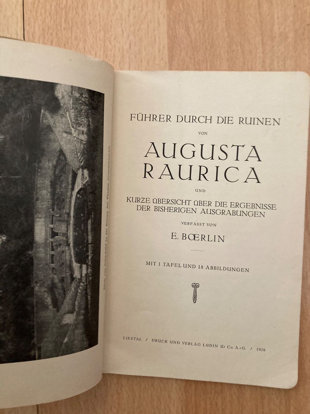 Cartoline postali: Augusta Raurica, 1926 – Usato da Adliswil venduto da tchest007 2