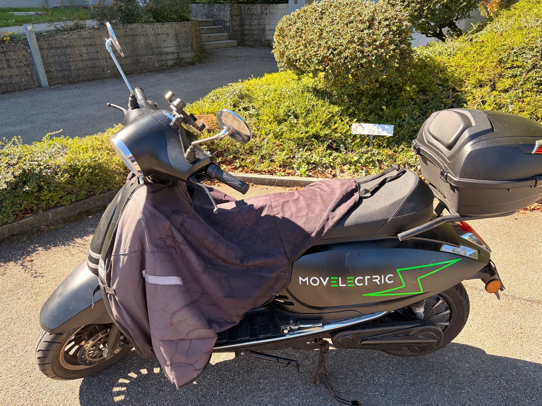 Scooter: Elektro Roller Sakura JS2A – Difettoso da Zumikon venduto da Moedi16 2