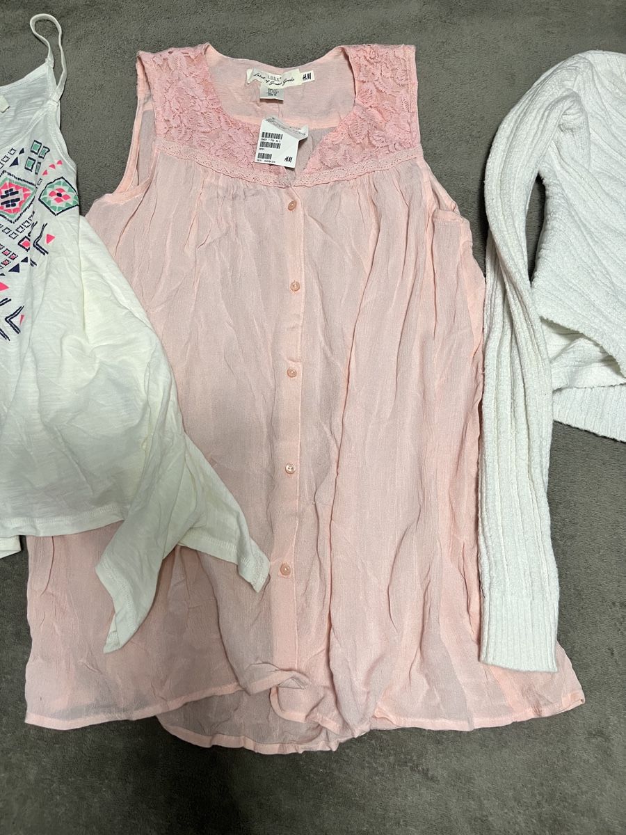 Lotti & Set di vestiti: Sommer Set, Gr. S & 170: 2 neue Tops, Pullover – Nuovo (secondo la descrizione) da Zürich venduto da MariaSusanne 3