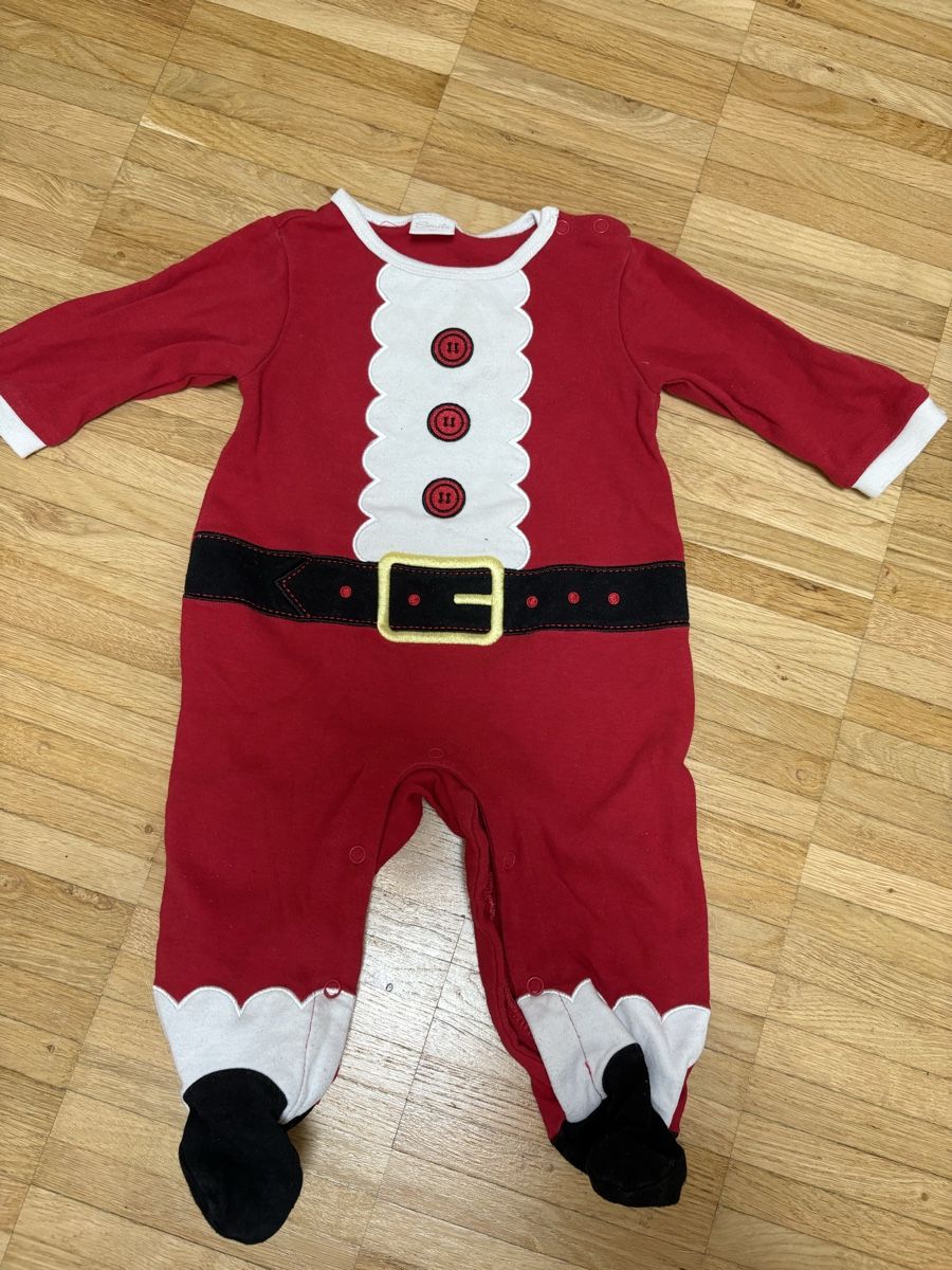 Babyanzüge: Süesser Samichlaus Baby Overall, Gr.68! – Gebraucht aus Oberglatt ZH von Haushalt1984