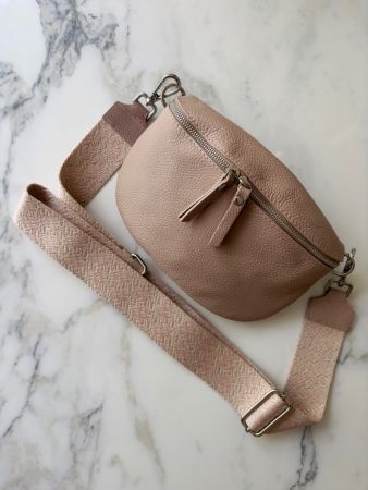 Umhängetasche Echt Leder inkl Taschengurt „Powder Pink“