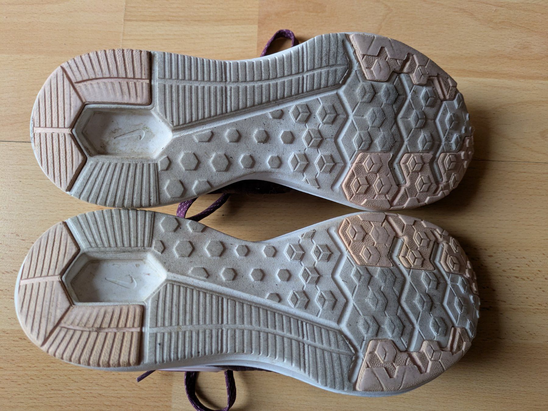 Scarpe da donna: NIKE In-Season TR 8 - Grösse 39 – Usato da Reichenburg venduto da Telja 1