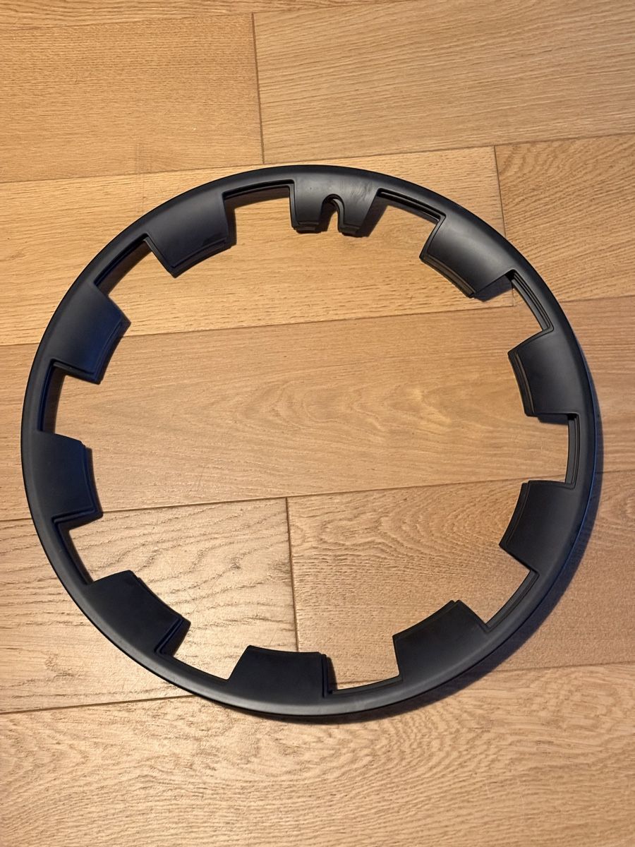 Tutti pezzi di ricambio auto: Caches Tesla induction 19", set 4 pièces, noir mat – Usato da Echichens venduto da Tchiao92