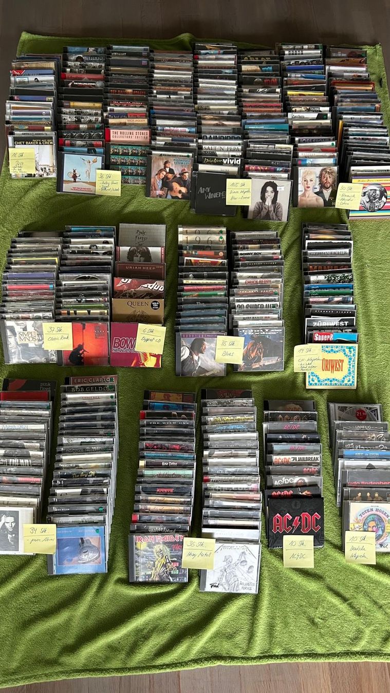CD: CD Sammlung mit 376 CDs; breitgefächertes Genre – Usato da Cham venduto da PanAm06