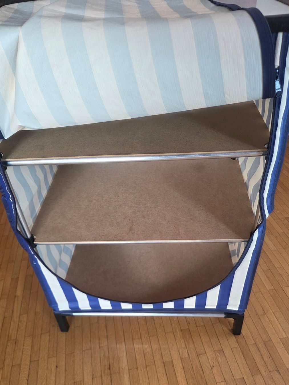 Commodes: Camping Möbel – D'occasion à Schliern b. Köniz par Evivo 3