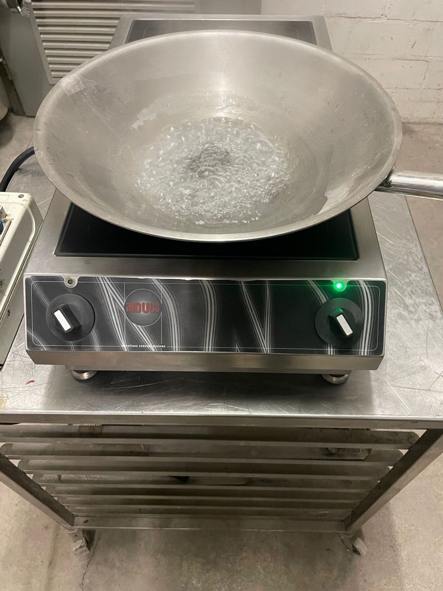 Elettrodomestici da cucina: Induktion – Usato da Rupperswil venduto da Tinka88 4