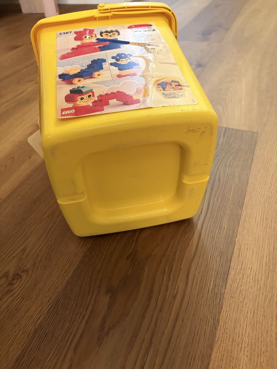 Lego Kit di costruzioni: LEGO Duplo Eimer Set 2387 mit Bausteinen gebraucht – Usato da Thalwil venduto da Counterdude 4