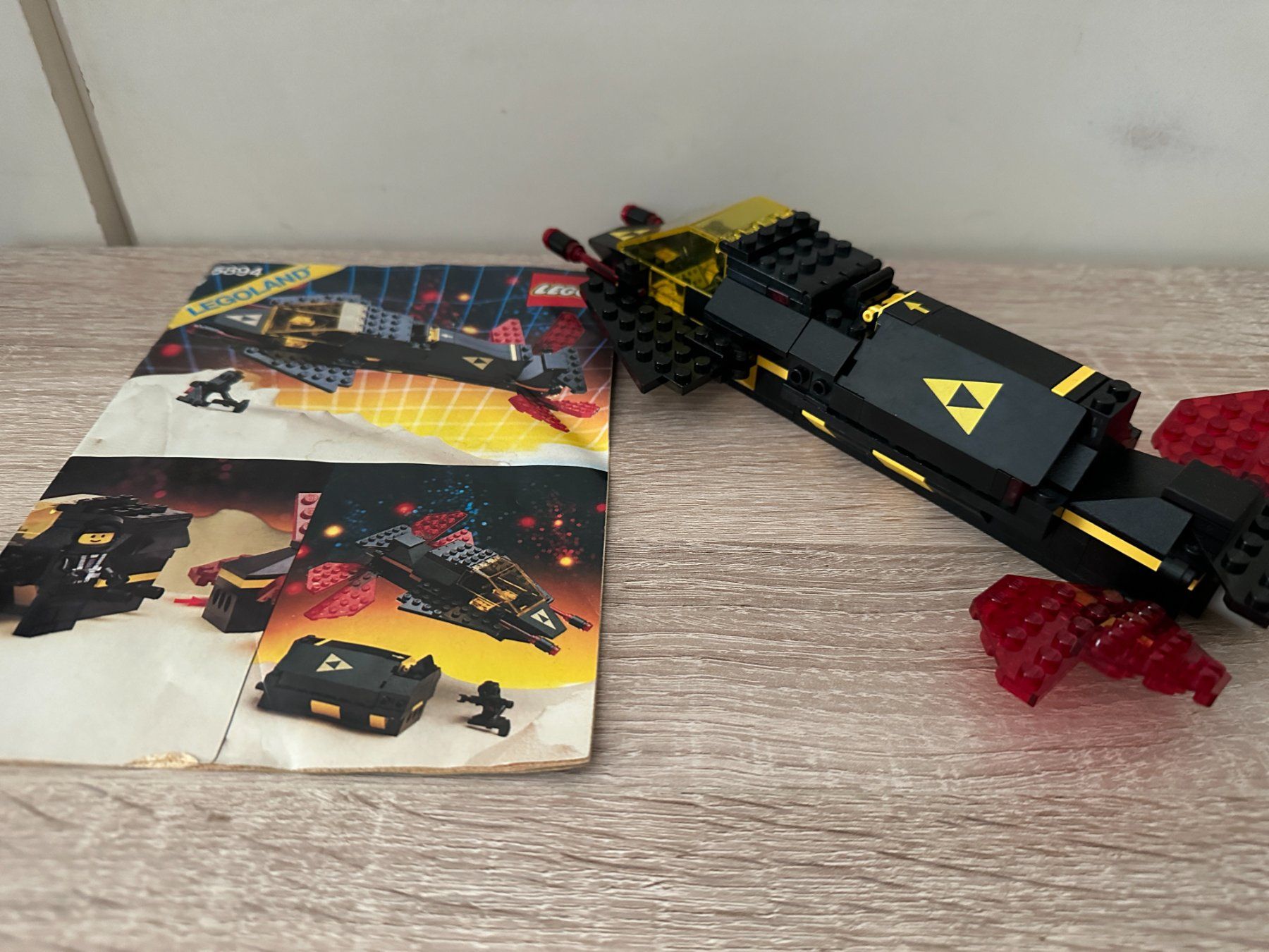 Legoland Kit di costruzioni: LEGO Space 6894 Invader, Space – Usato da Basel venduto da Don-Angel 1