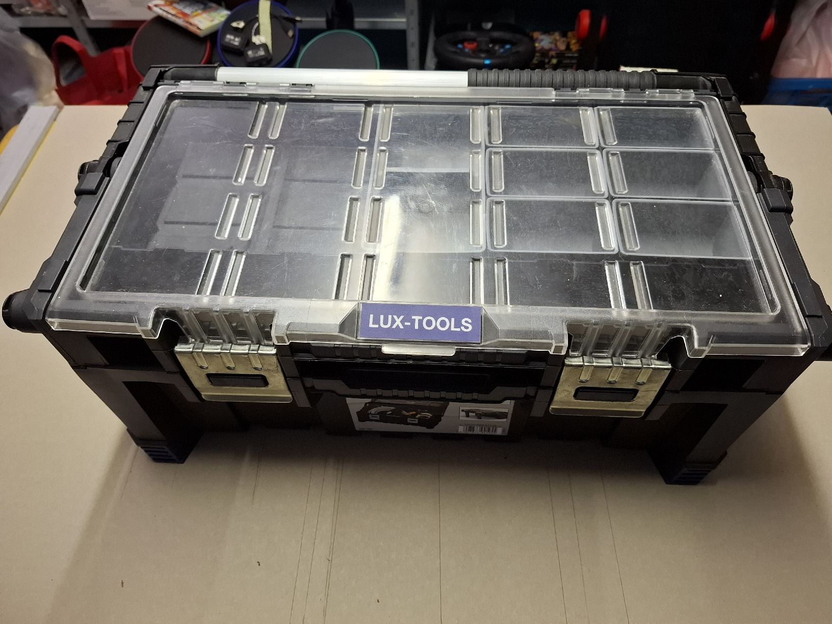 Tous les outils: praktische Werkzeugbox – D'occasion à Hunzenschwil par Hardrock6