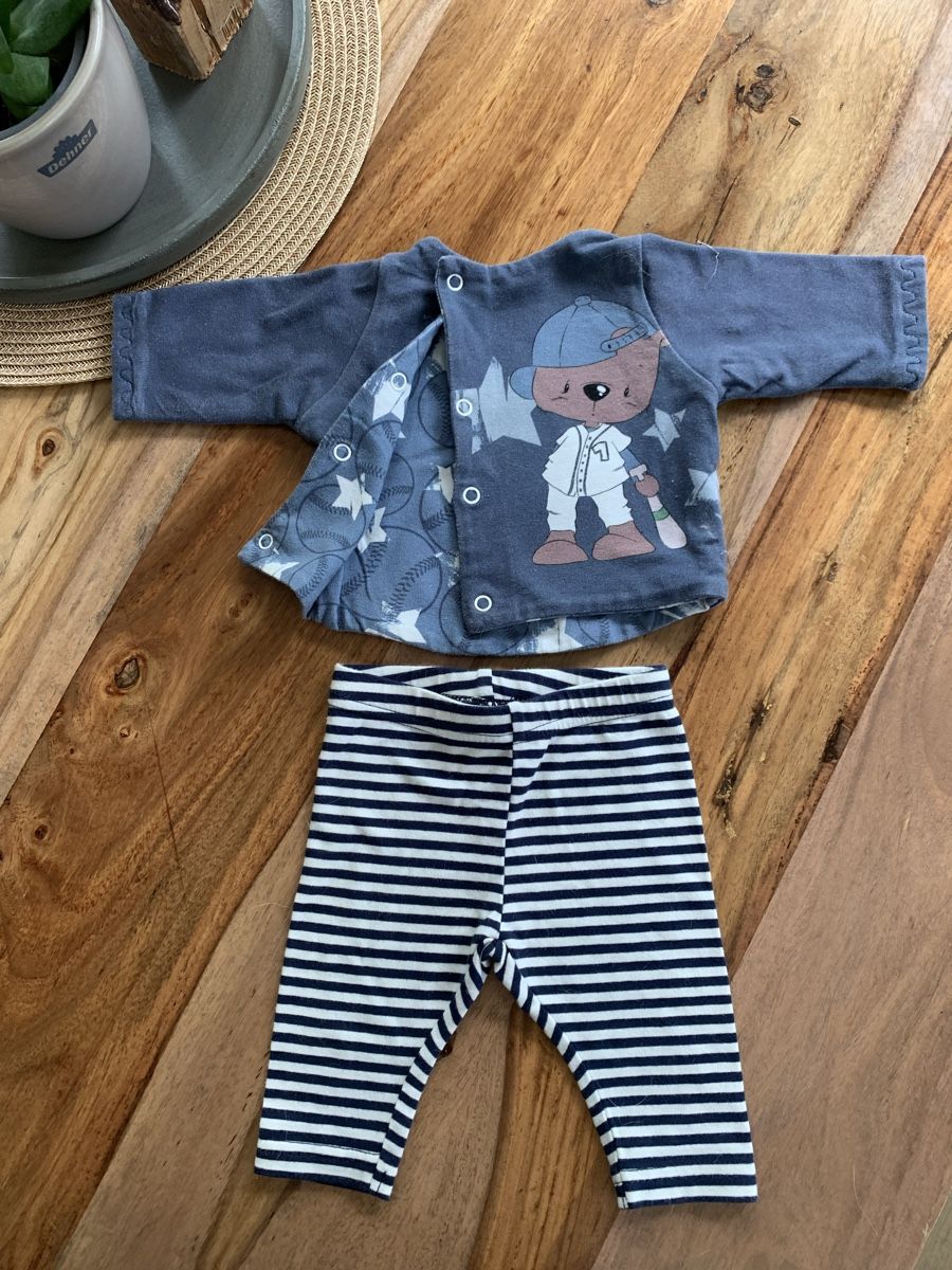Lotti & Set di vestiti: Handmade-Set, Gr. 50, Bären-Motiv  – Nuovo (secondo la descrizione) da Langnau am Albis venduto da sbr_6zw5