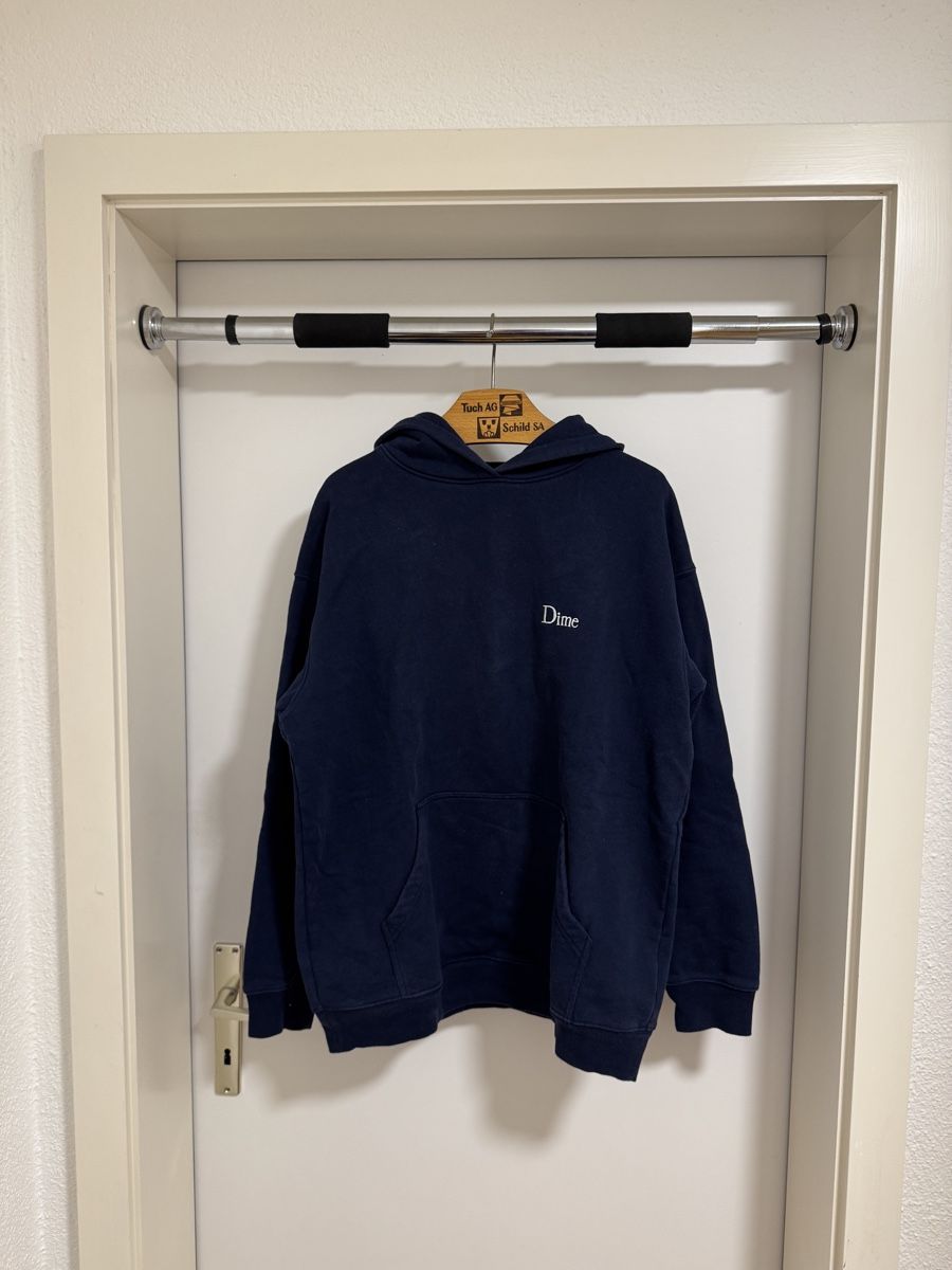 Pullover & Sweatshirts: Dime Hoodie L – Gebraucht aus Baar von mario.lei