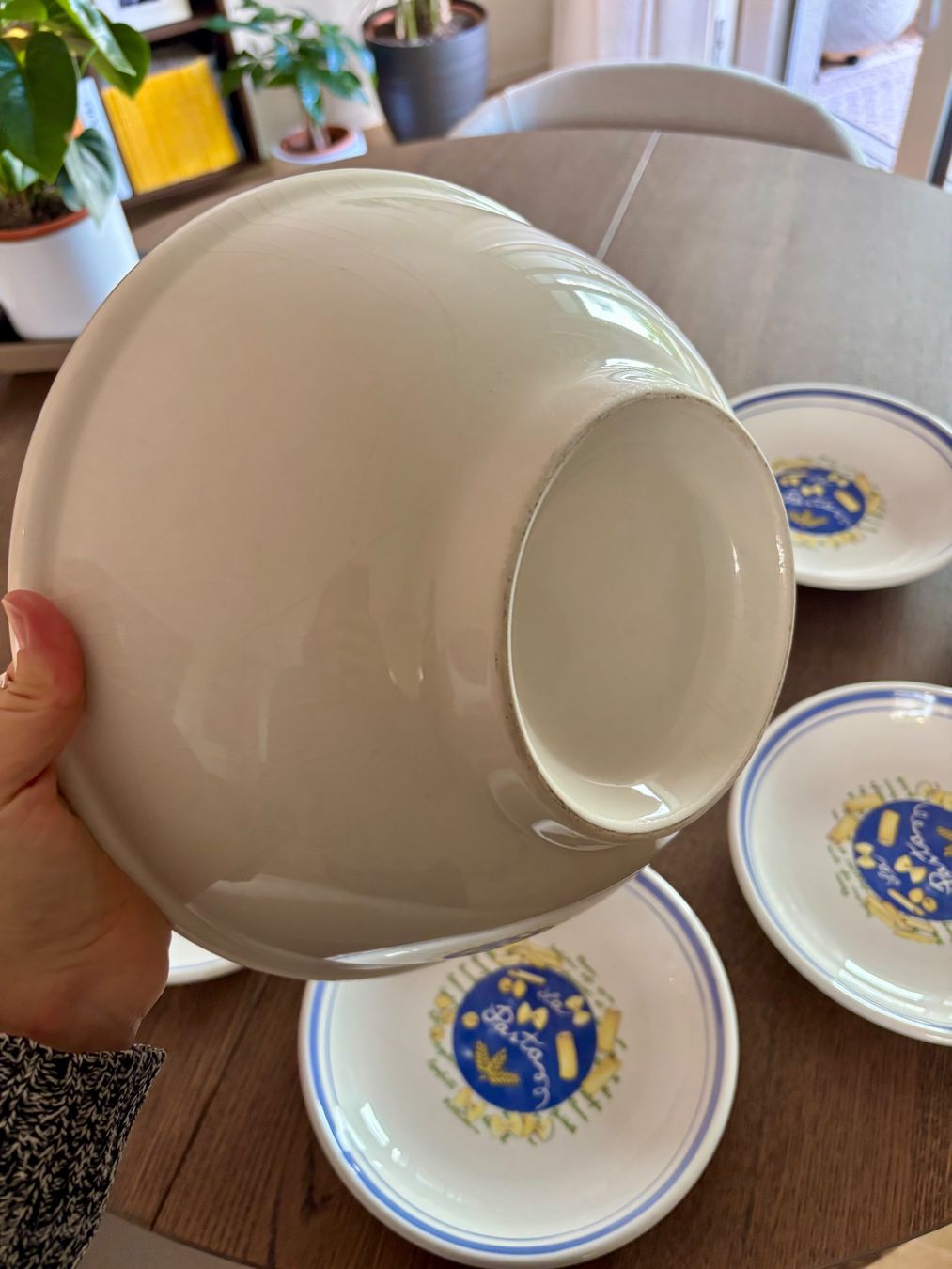 Set di piatti: Dish set: Pasta plates & bowl set – Usato da Zürich venduto da Angela_Fashion_Lover 5