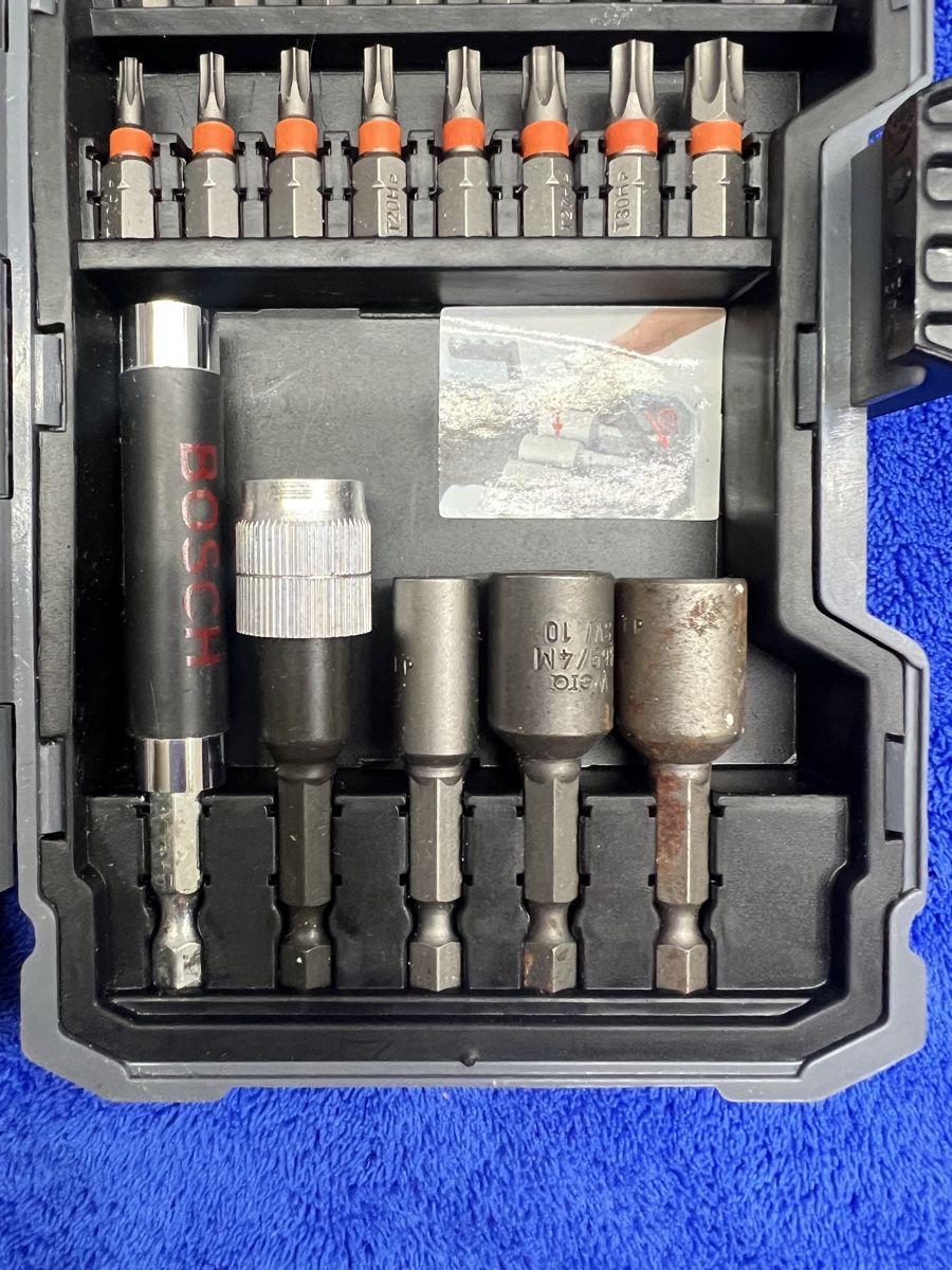 Bosch Tous les outils: Bosch Schrauberbit-Set, 46-teilig – D'occasion à Rotkreuz par Migu2012 4