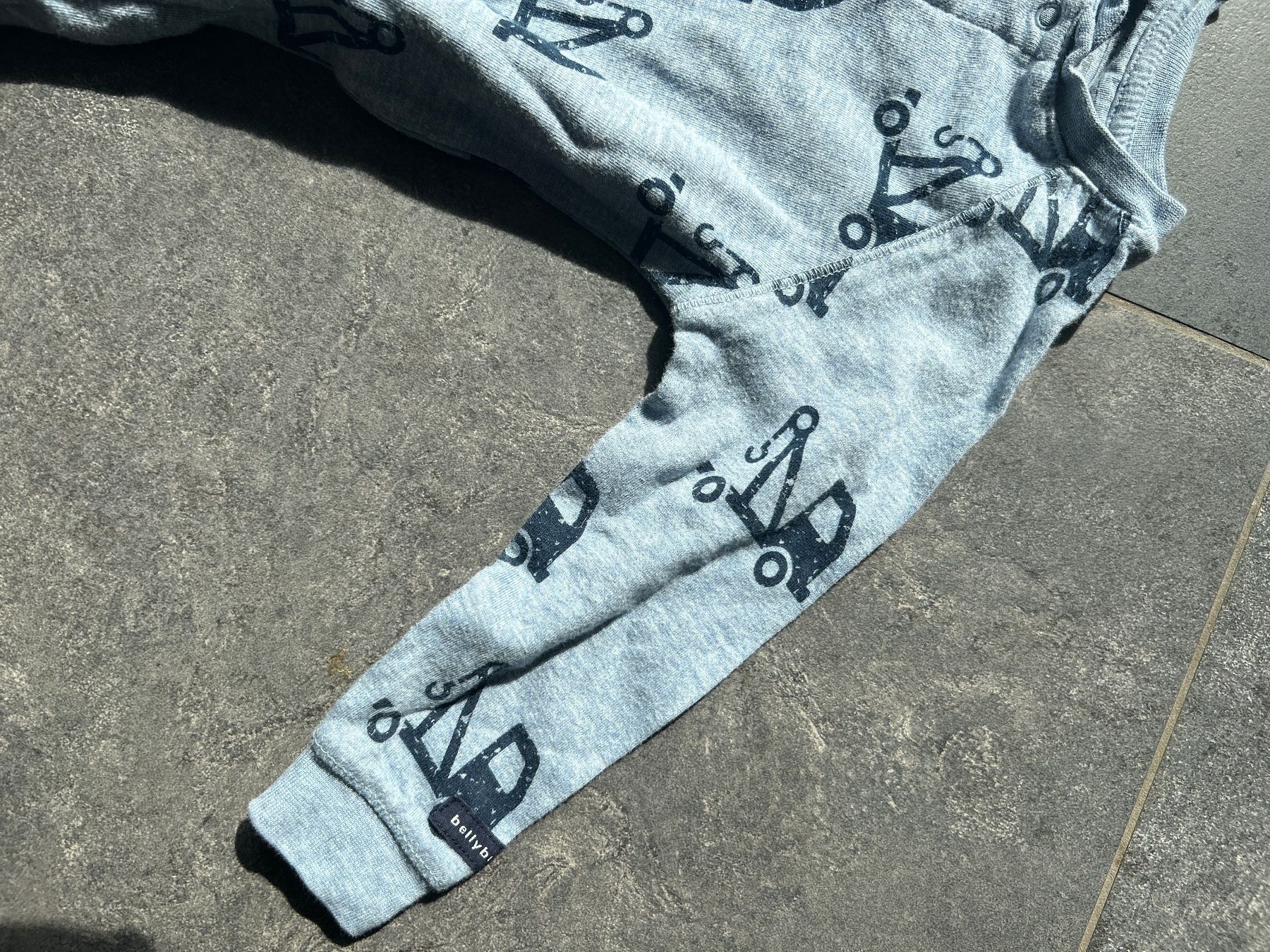 Pyjamas & Ähnliches: Strampler/Pyjama bellybutton Gr. 68 NEU – Neu und originalverpackt aus Worblaufen von Savanne05 1