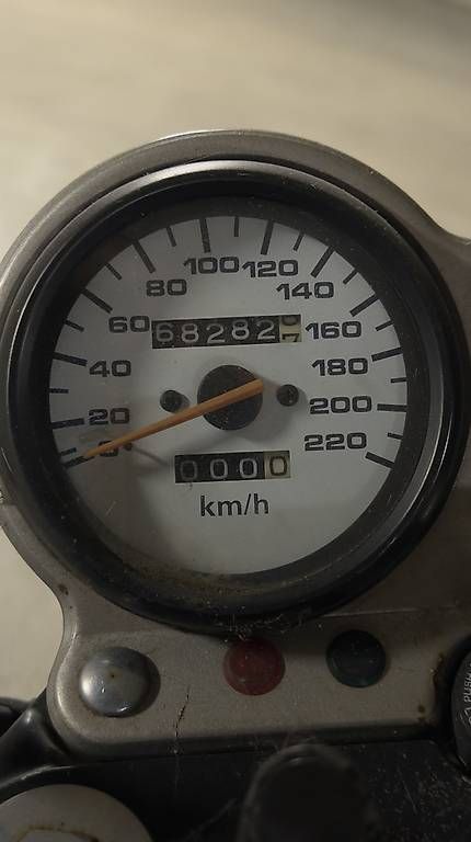 Strada: Suzuki VX800  NON funzionante  progetto/pezzi – Usato da Massagno venduto da ale_ksk6 3