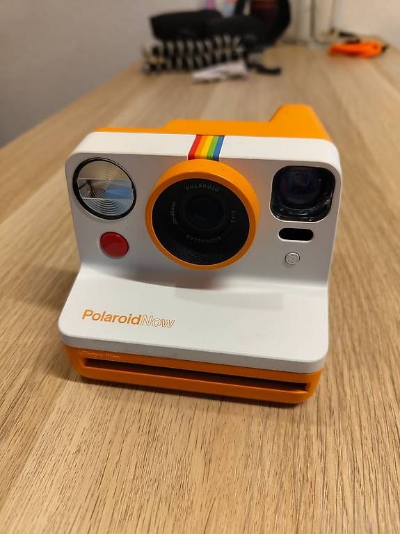 Fotocamera: Polaroid Now - Orange – Usato da Les Cullayes venduto da bor_9fp8 1