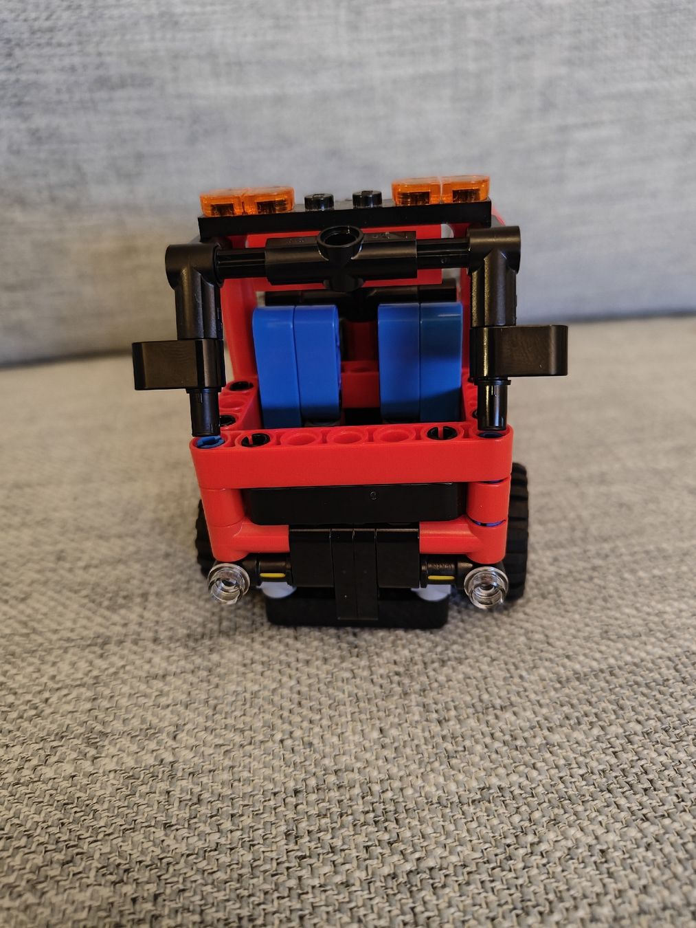 Lego Kit di costruzioni: Lego 42084 :Technic: Absetzkipper – Usato da Tuggen venduto da Basinger 2