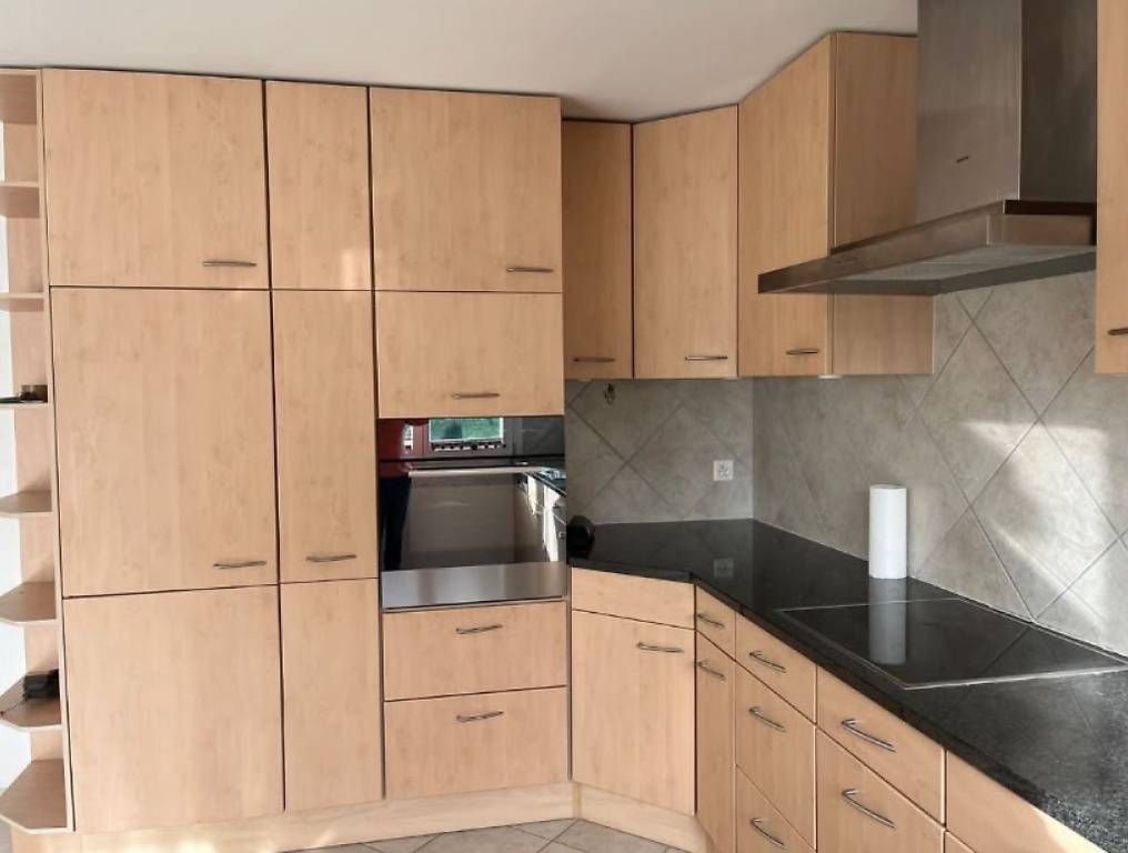 Komplettküchen: Meuble de cuisine – Gebraucht aus Denens von rdu_6td7 3
