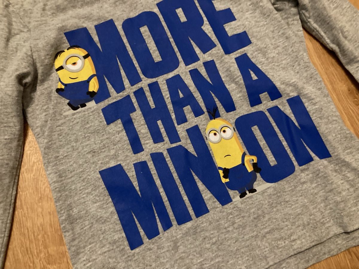 Camicie, T-shirt & Polo: Minions Langarmshirt Gr. 116 – Usato da Emmenbrücke venduto da JJ_89 1