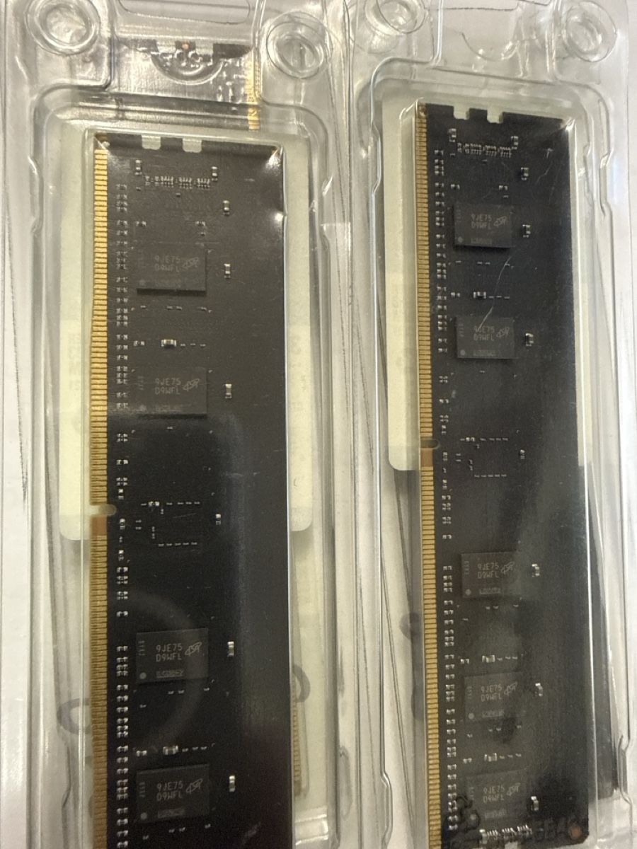 Memoria / RAM: Memory /RAM – Usato da Nänikon venduto da Patterssun 1