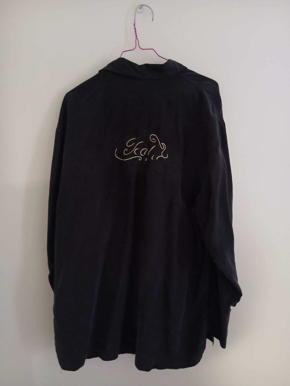 Camicette: Emdee Vintage Silk Blouse Grey Dark Size 46 – Nuovo (secondo la descrizione) da Wil SG venduto da tre_g2l7 3