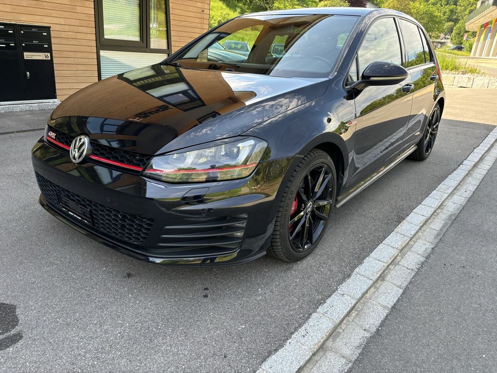 VW GOLF GTI