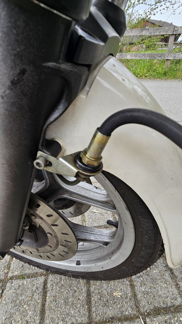 BMW Touring: BMW R80 RT ehem. Polizei Lausanne – Usato da Neuenkirch venduto da Trouvaillix 6