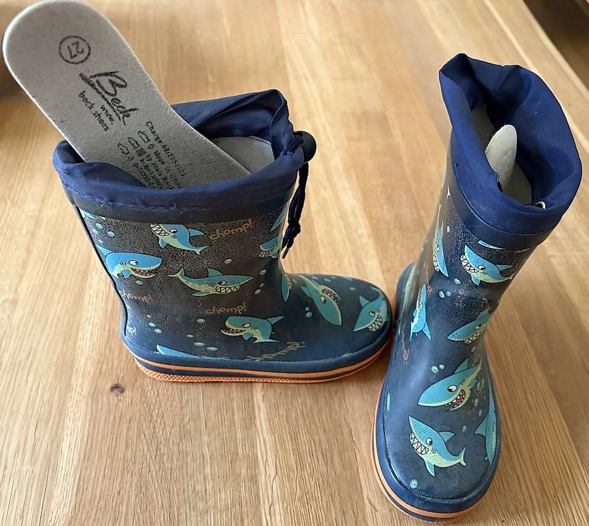 Scarpe per ragazzi: Kinder Gummistiefel Gr. 27 – Usato da Mägenwil venduto da Dabelu