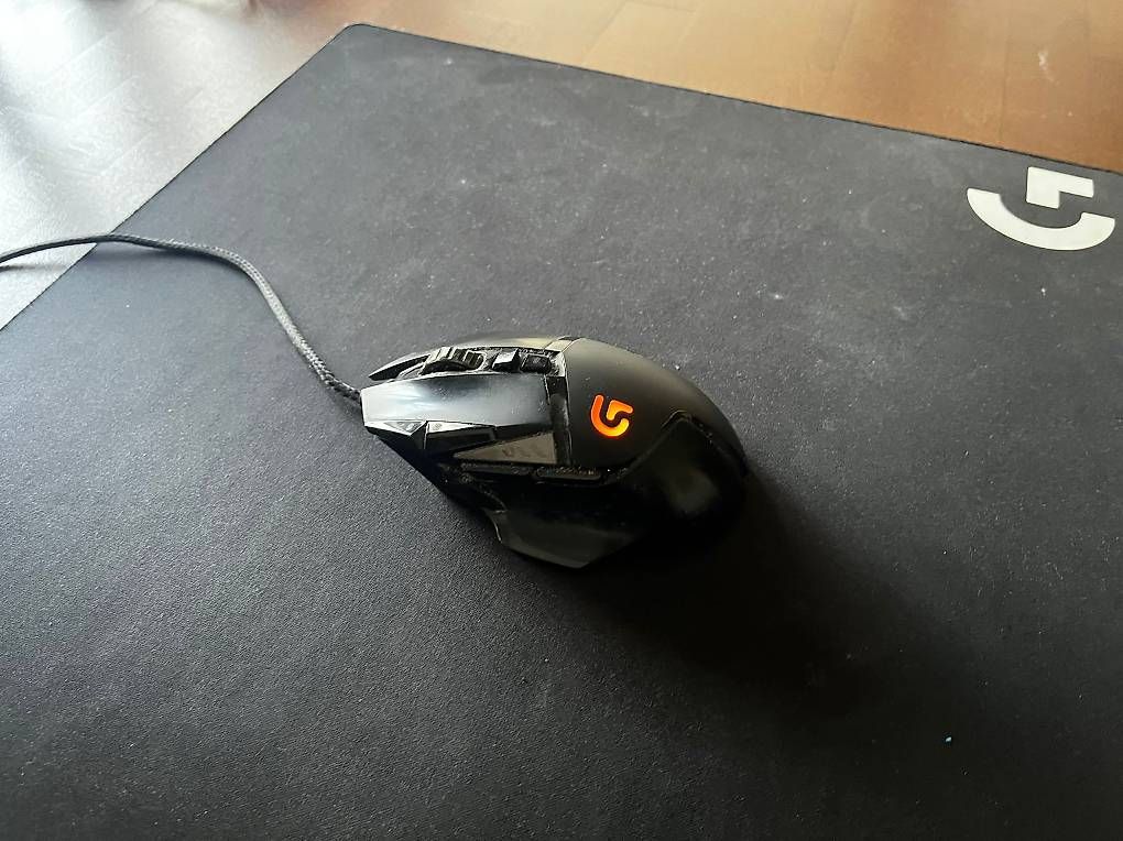PC: Gaming Setup mit PC, Maus, Bildschirm + Headset / Preis VB! – Usato da St. Gallen venduto da Baao 3