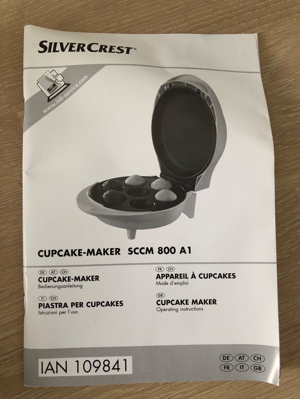 SilverCrest Elettrodomestici da cucina: SILVERCREST® Cupcake-Maker - NEU – Nuovo e nell'imballaggio originale da Thalwil venduto da holoarte 2