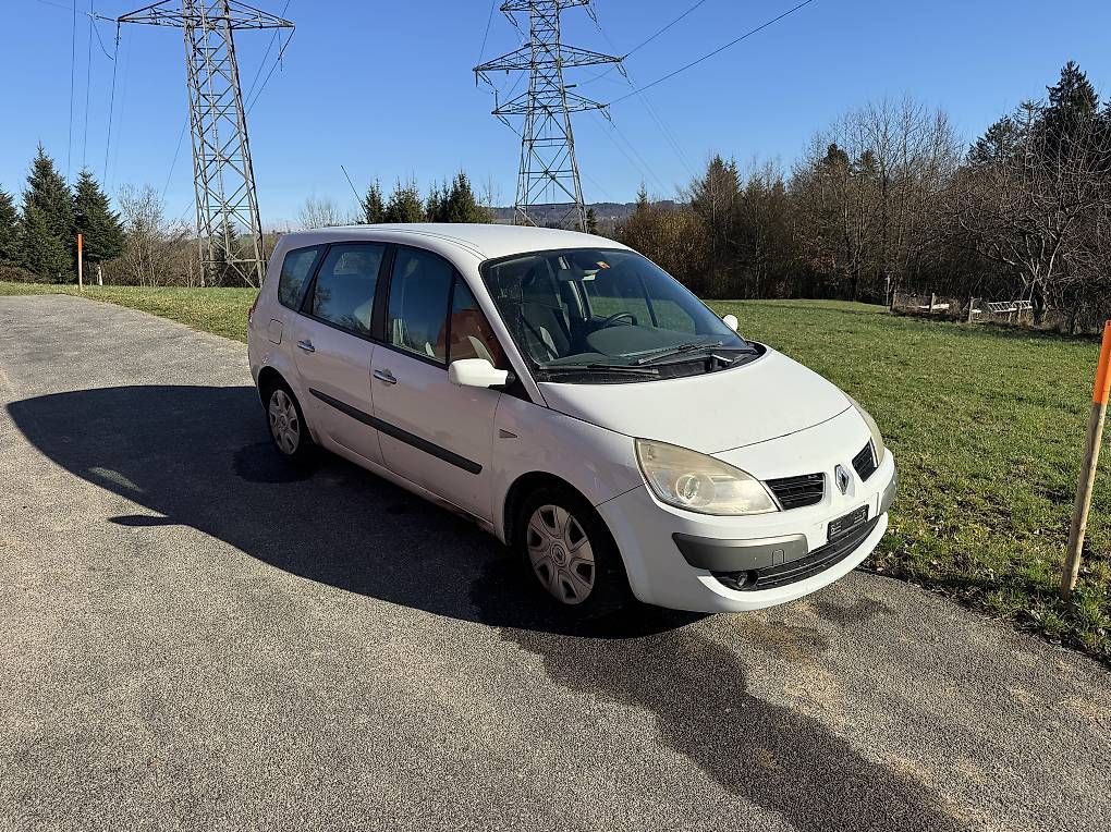 Autos: Renaut Scenic – D'occasion à Mühleberg par Stifu2014 1