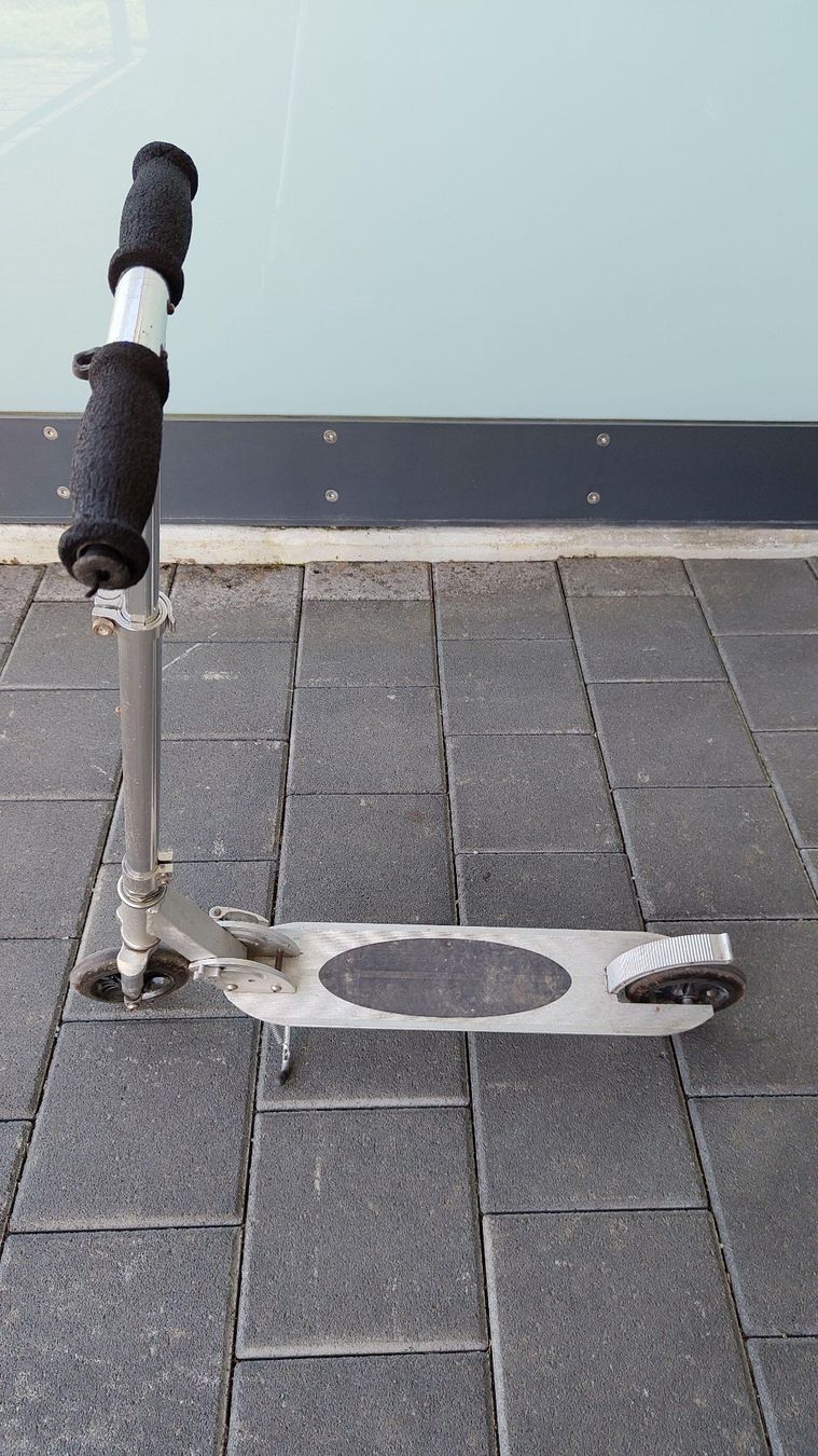 Kickboard: Scooter, Trotti, Trottinette, Kickboard – Gebraucht aus Ballwil von bom_ar 1