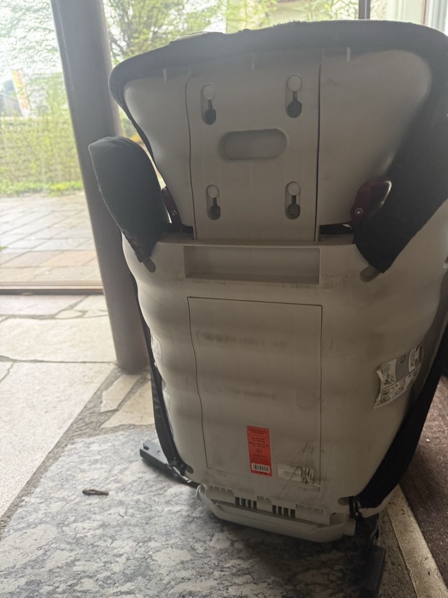 Britax Römer Seggiolini per auto: Römer Auto Kindersitz – Usato da suhr venduto da qwertzu04 4