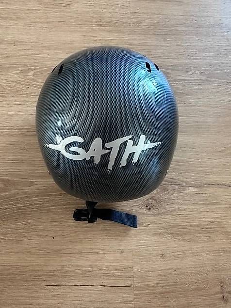 Helme: Gath Kite- / Wing- / Windsurf-Helm – Gebraucht aus Märstetten von Luca6807 1