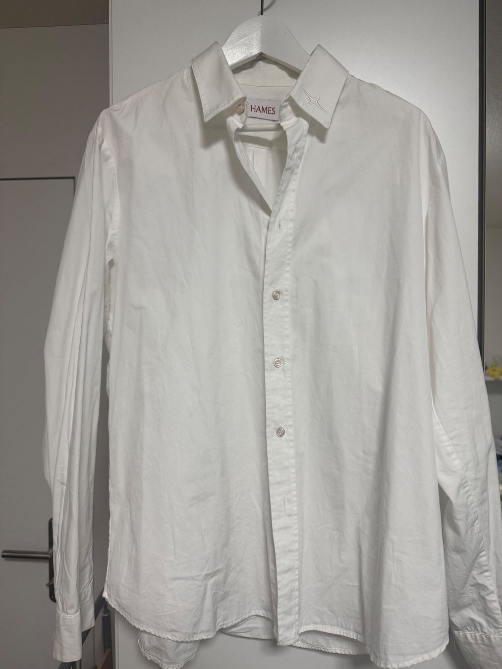 Hemden: Thames MMXX Oversized Hemd mit Stern Detail – Gebraucht aus Kaltbrunn von LuxShop